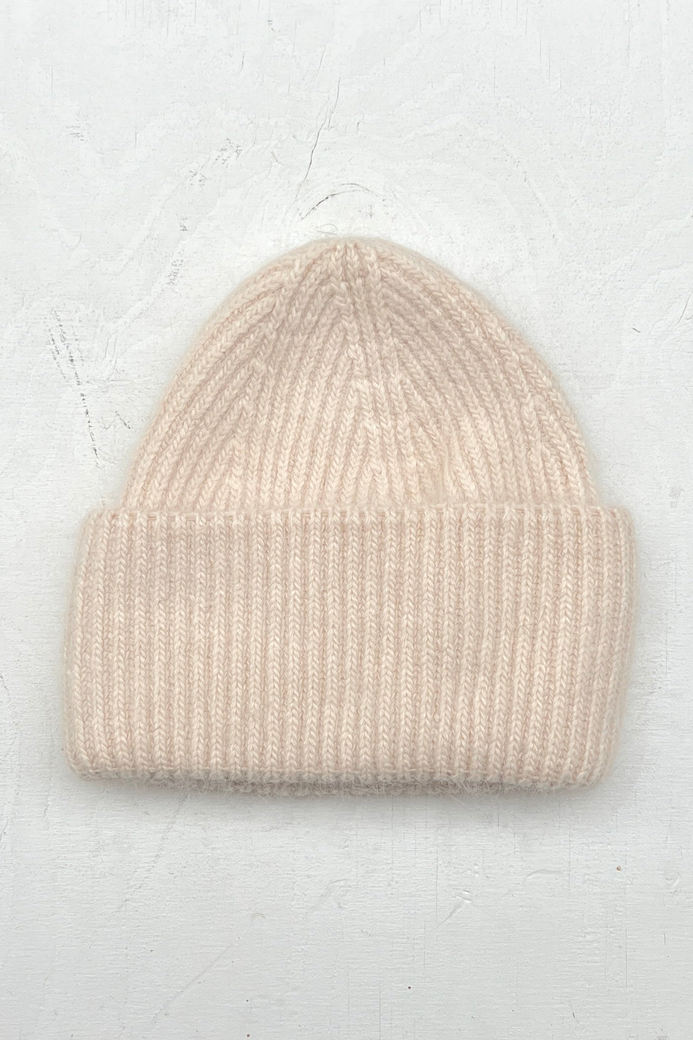 Heavy cloud kid mohair beanie