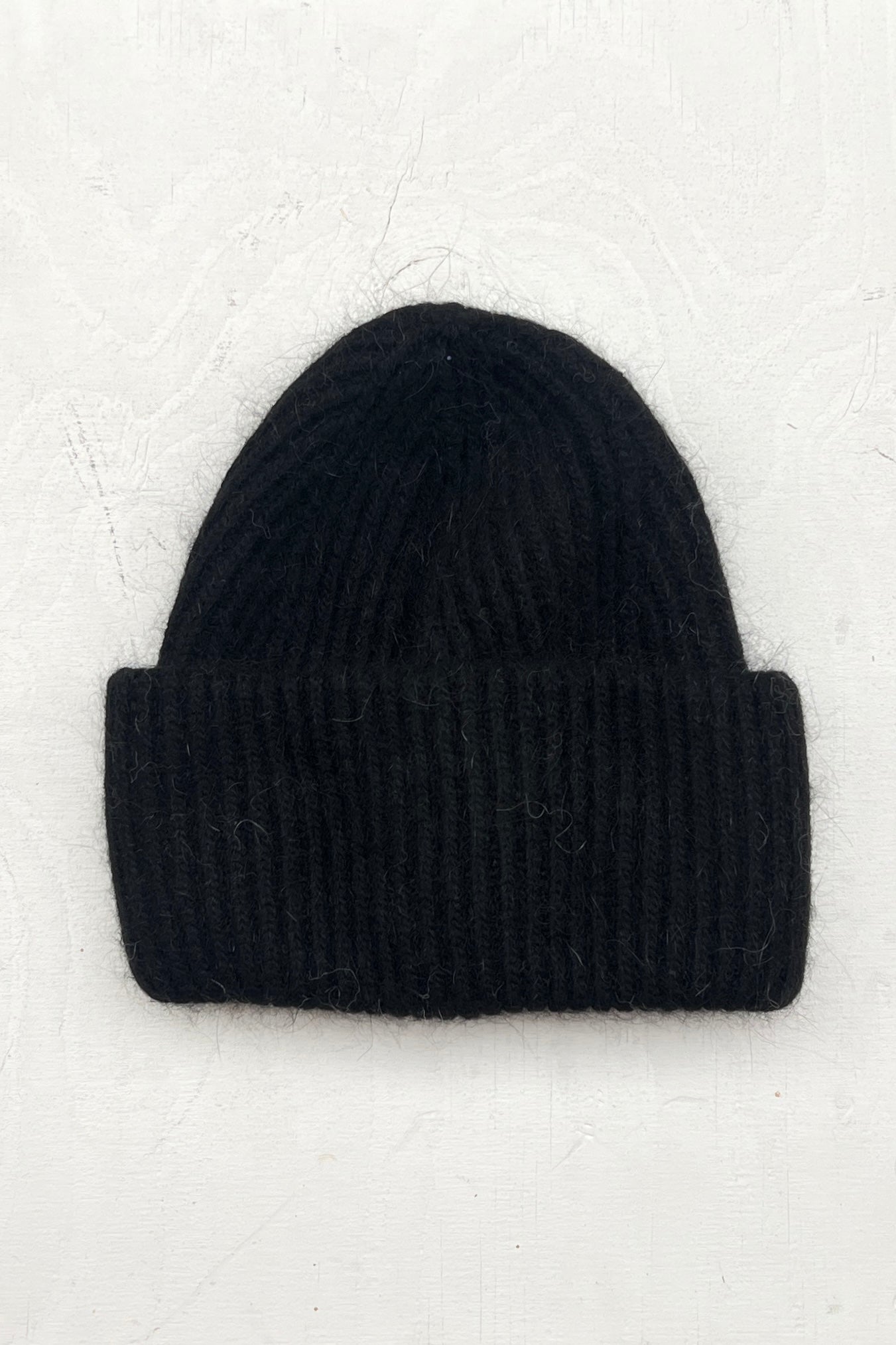 Heavy cloud kid mohair beanie