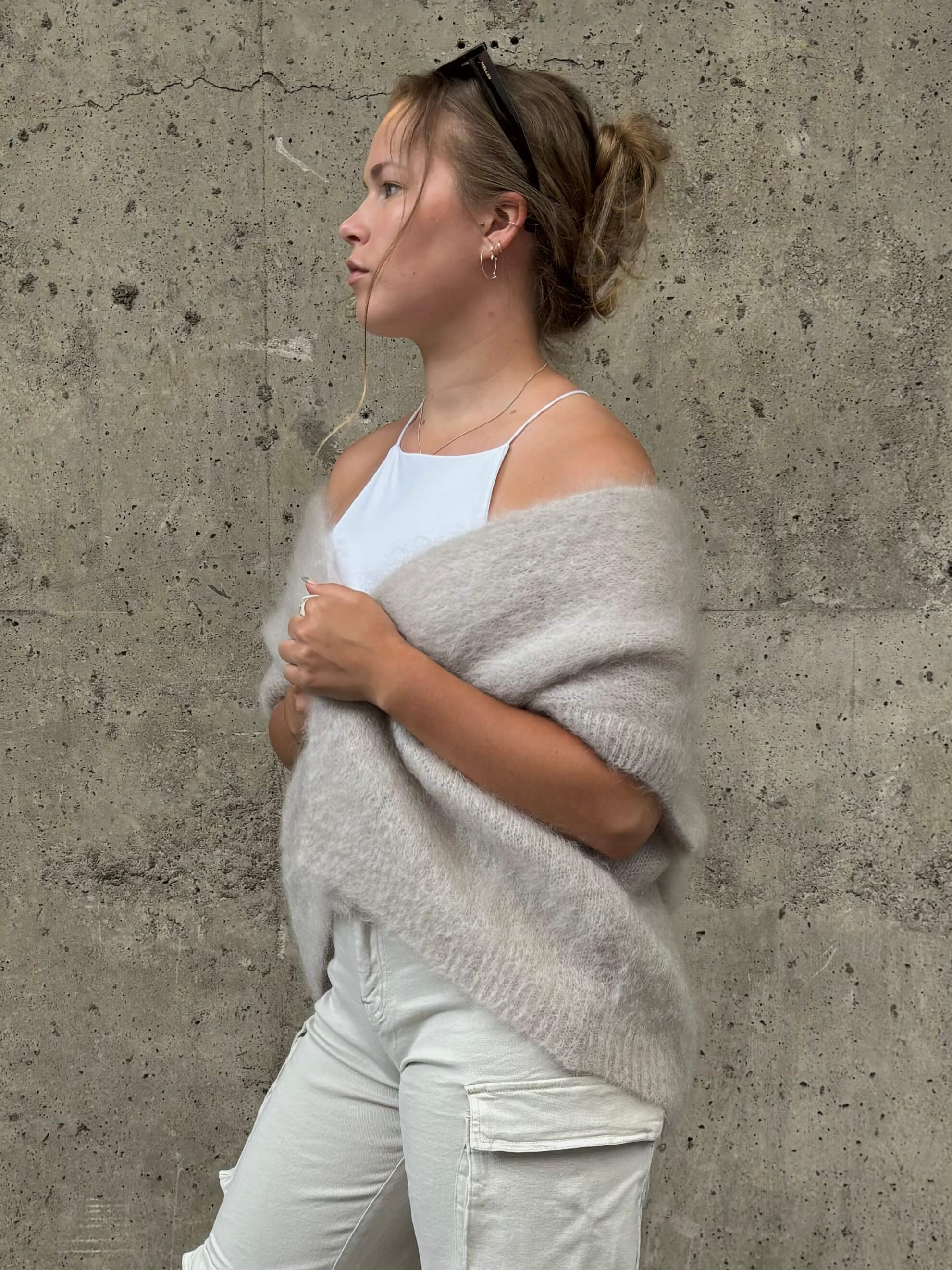 Smooth kid mohair cardigan sleeveless
