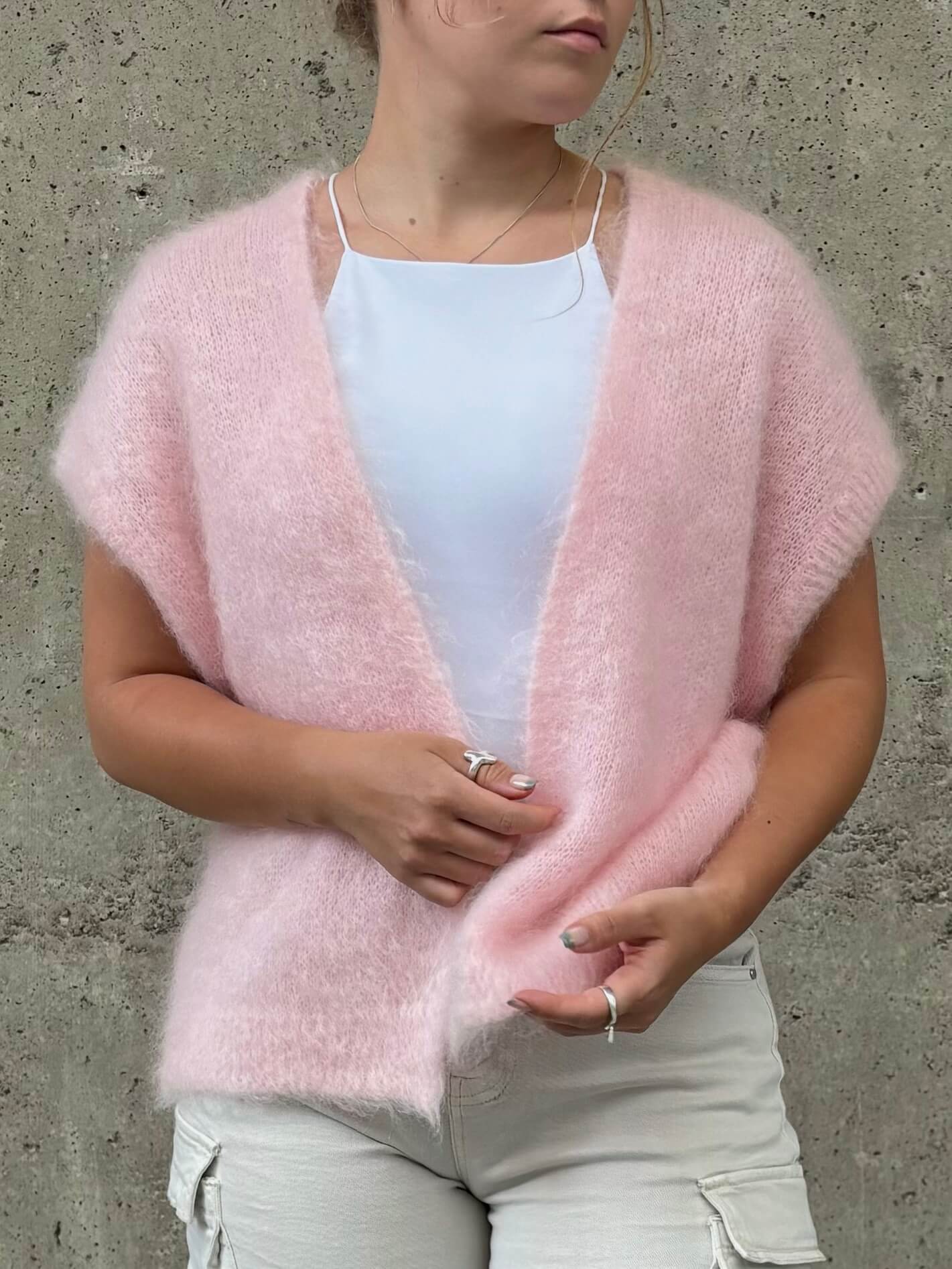 Smooth kid mohair cardigan sleeveless