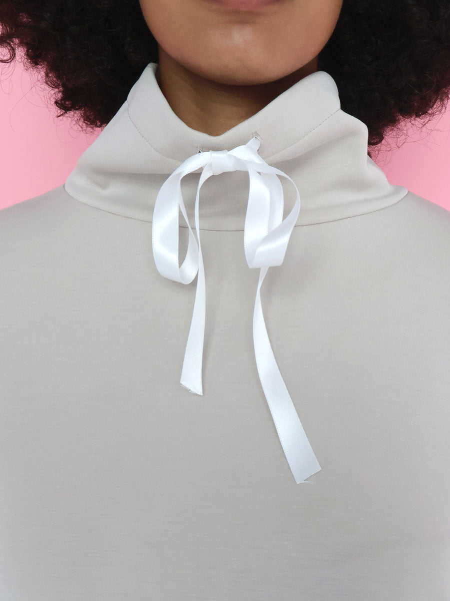 Soft elegance lounge pystykauluspaita