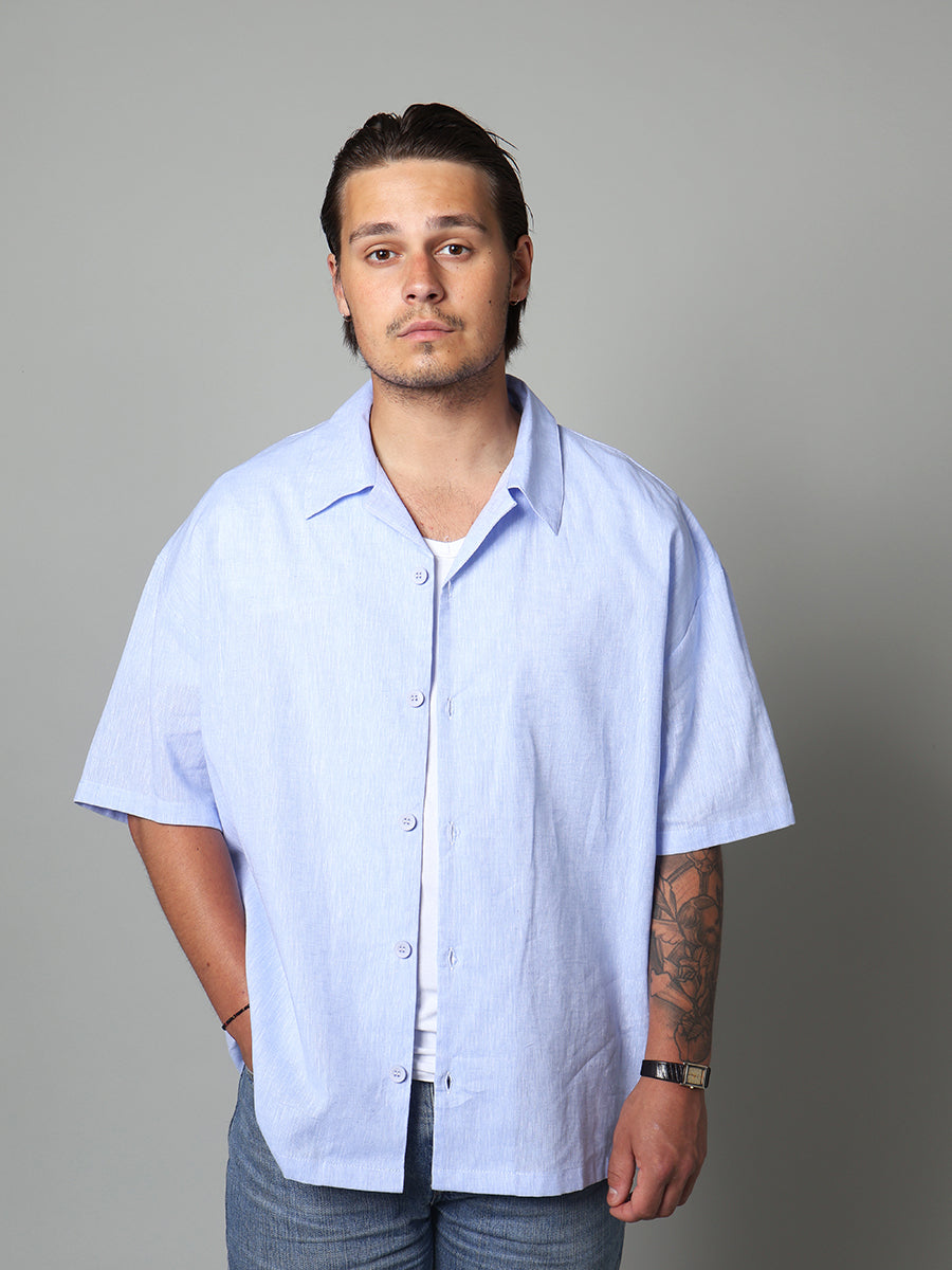 Relaxed fit short-sleeved collared shirt