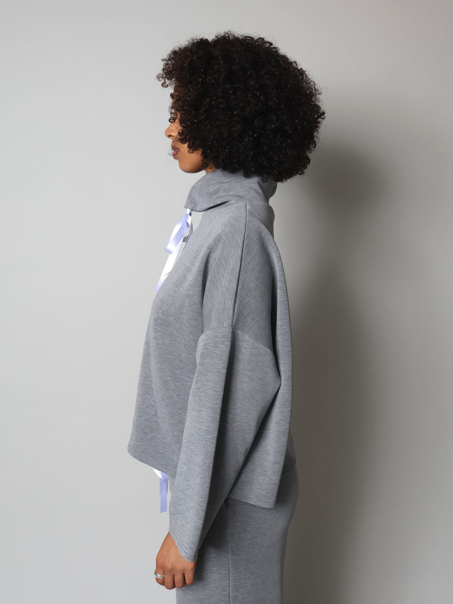 Soft elegance lounge pystykauluspaita