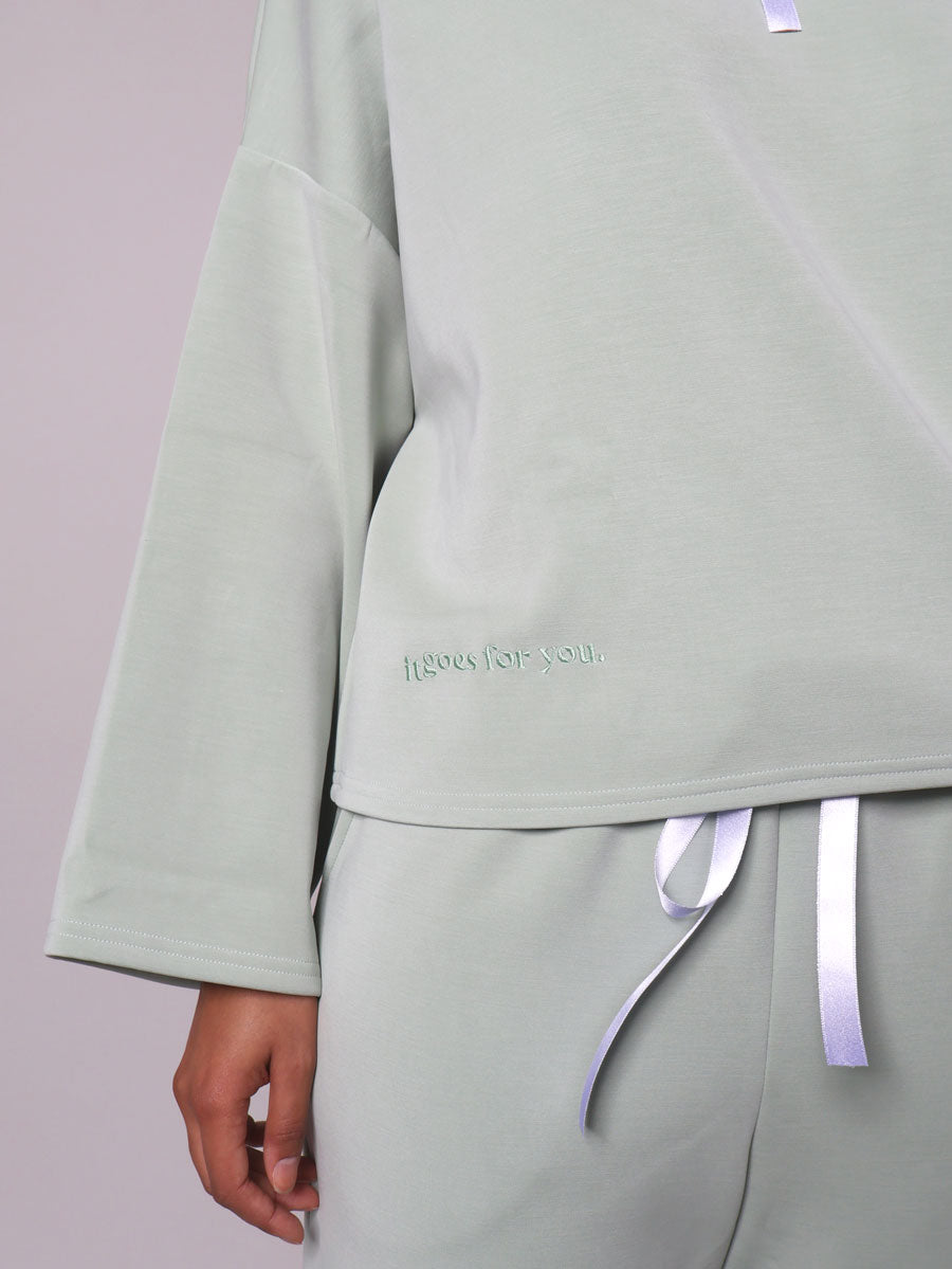 Soft elegance lounge pystykauluspaita